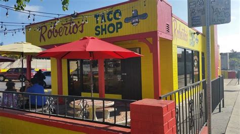 Foodie Heaven: Taco Shops in Magical Town